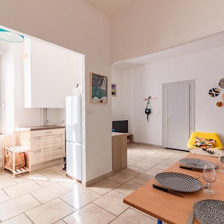 Le Cerisier Des 4 Chemins - Appt 75M² Pour 6 Apartment การ์กาซอน ภายนอก รูปภาพ