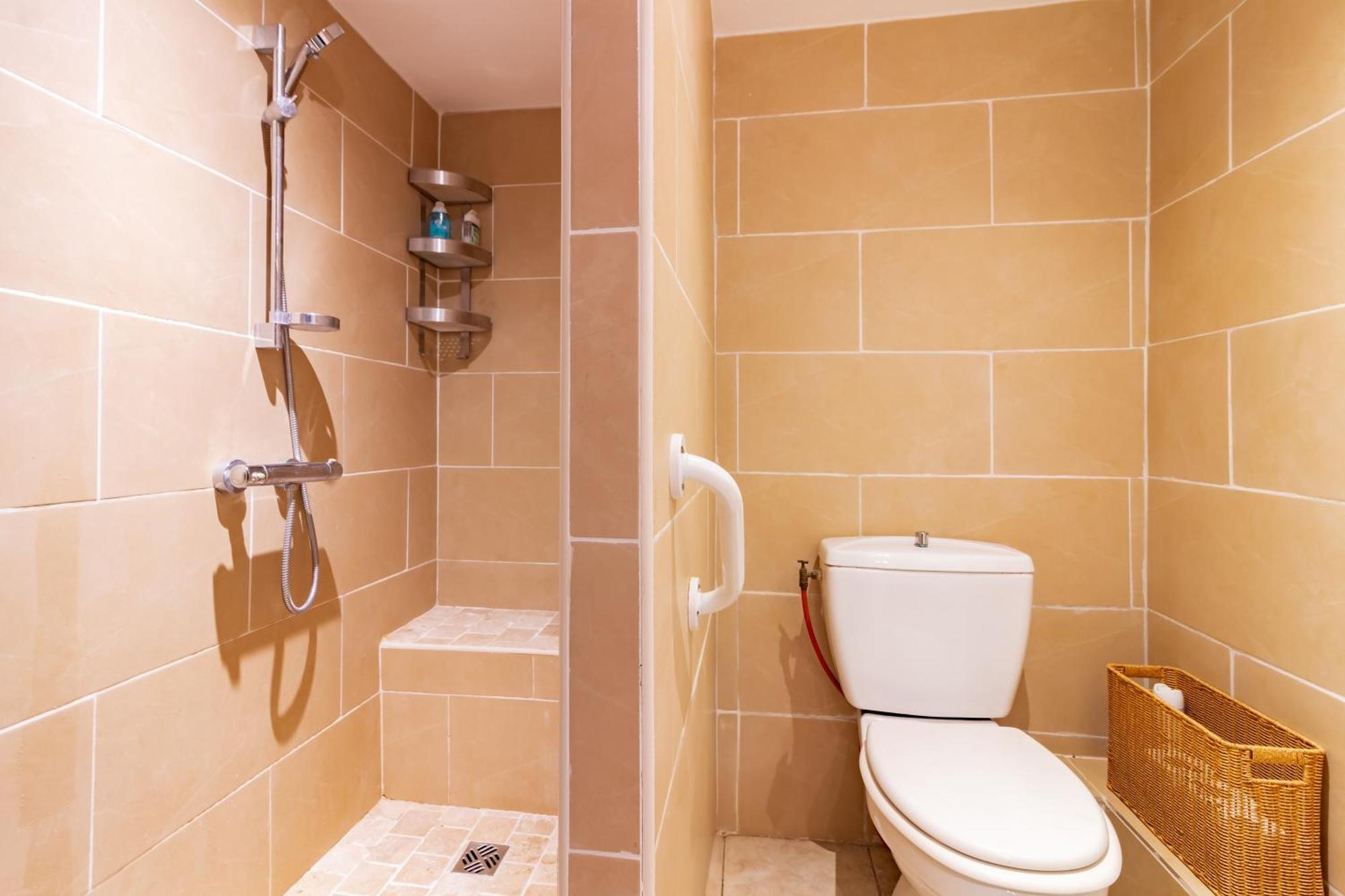 Le Cerisier Des 4 Chemins - Appt 75M² Pour 6 Apartment การ์กาซอน ภายนอก รูปภาพ