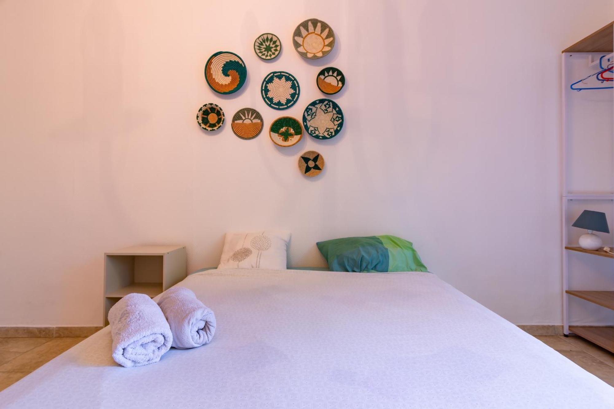 Le Cerisier Des 4 Chemins - Appt 75M² Pour 6 Apartment การ์กาซอน ภายนอก รูปภาพ