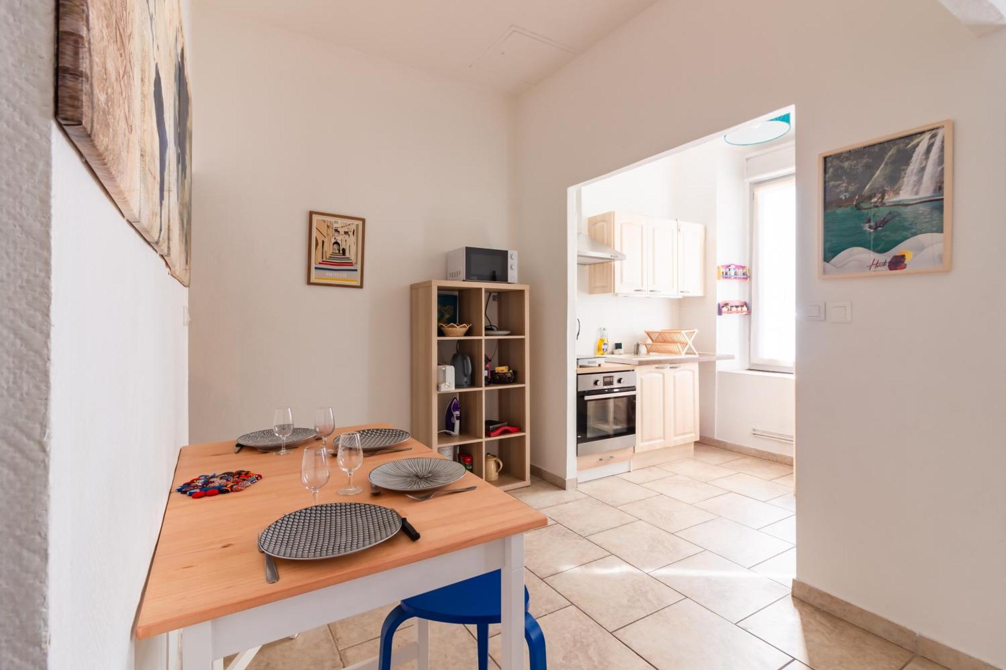 Le Cerisier Des 4 Chemins - Appt 75M² Pour 6 Apartment การ์กาซอน ภายนอก รูปภาพ